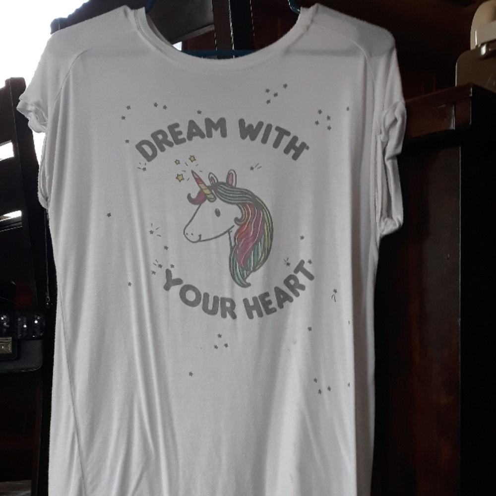 White unicorn tee